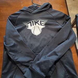 Nike pull over dri fit hoodie youth XL